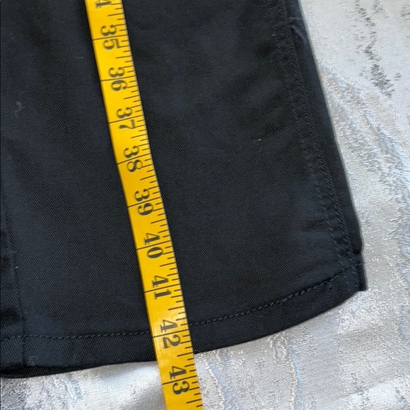 Men's Black Straight Jeans - Picture 12 of 13